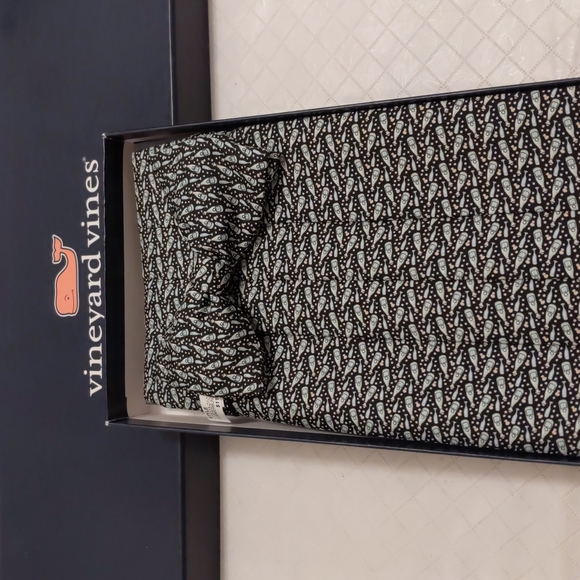 Vineyard Vines Accessories Mens Vineyard Vines Champagne Cummerbund